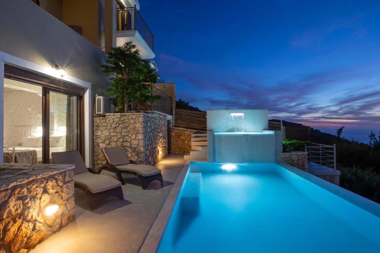 Acquaterra Villas Tsoukaládhes Exteriör bild
