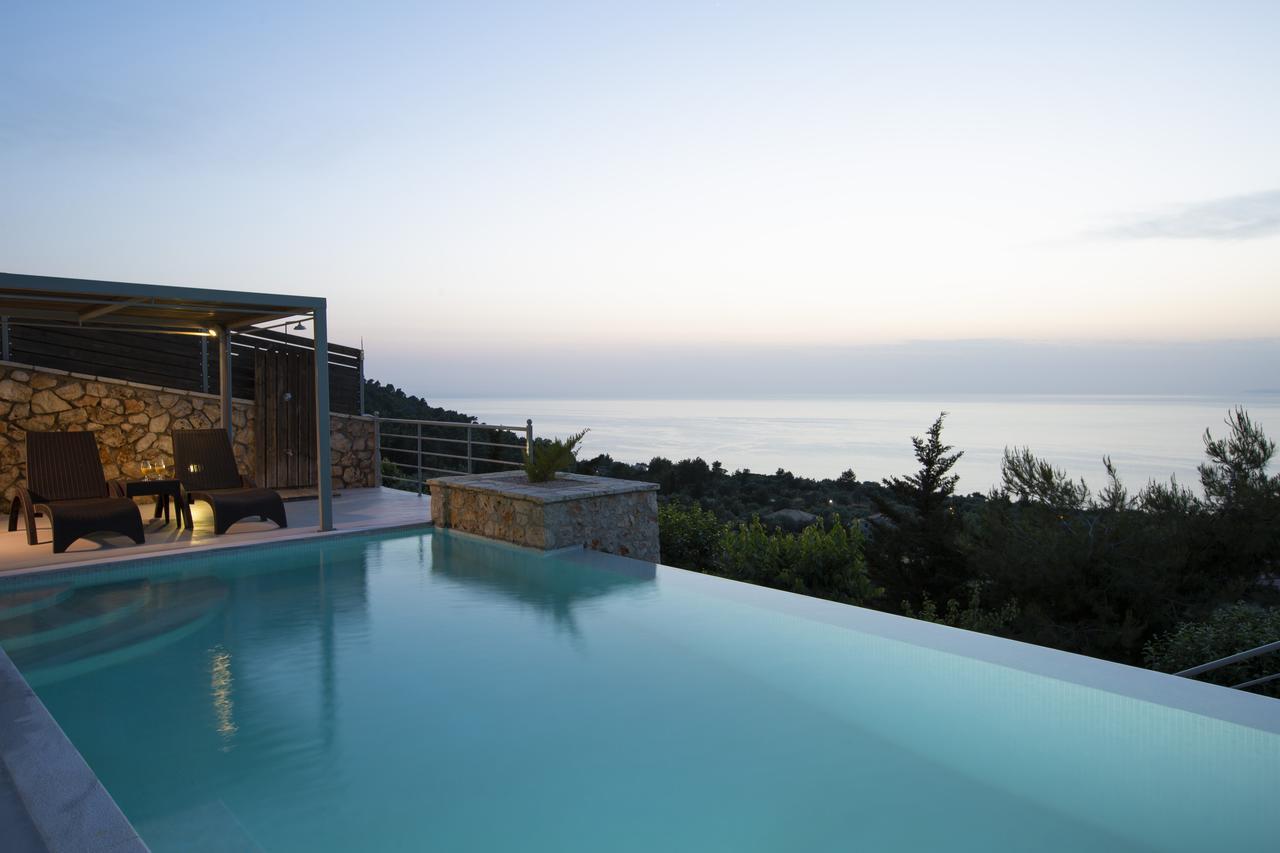 Acquaterra Villas Tsoukaládhes Exteriör bild