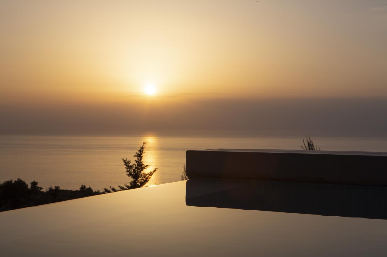 Acquaterra Villas Tsoukaládhes Exteriör bild